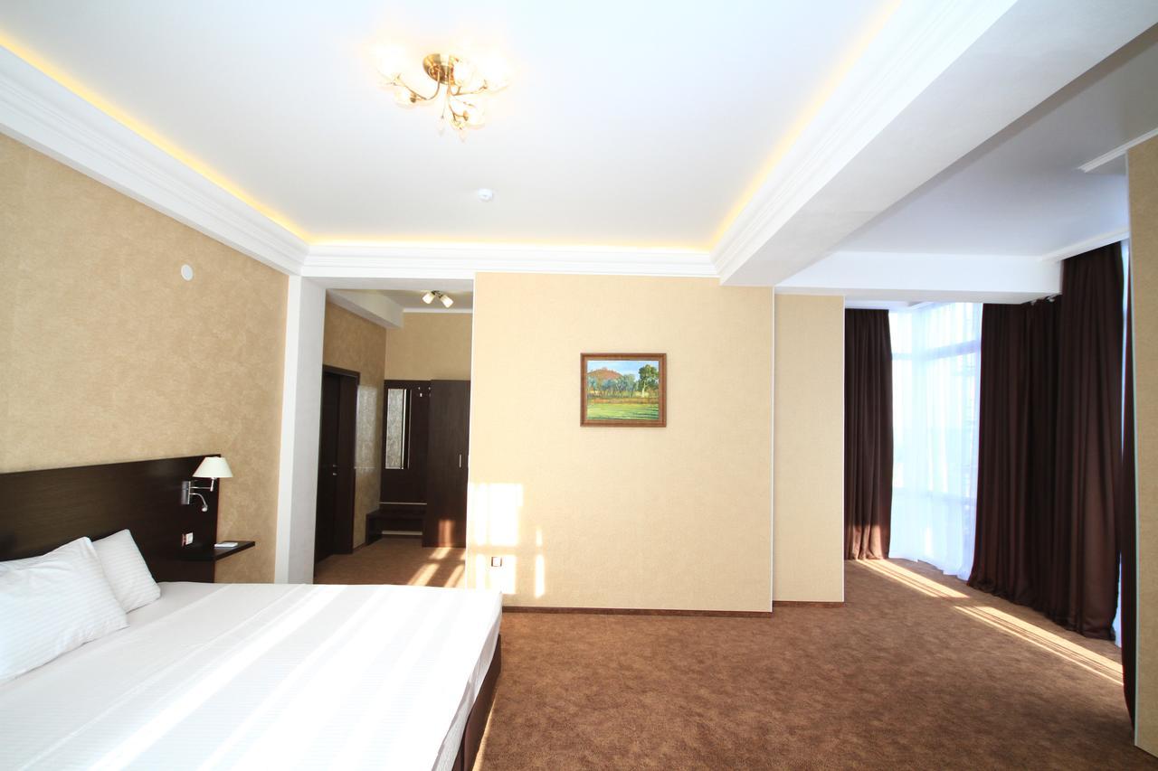 تساندريبش Hotel Bereg Evkaliptov المظهر الخارجي الصورة