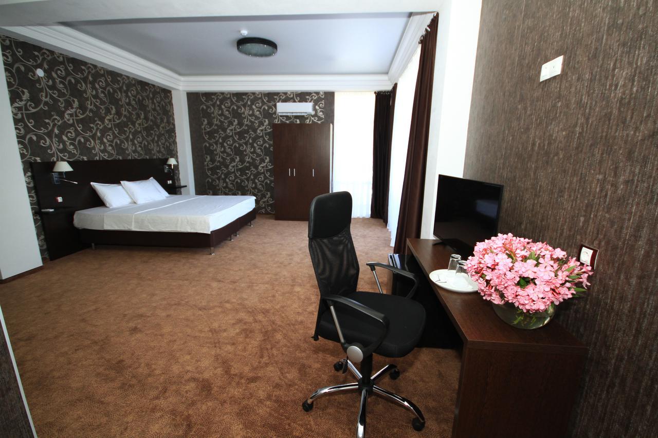 تساندريبش Hotel Bereg Evkaliptov المظهر الخارجي الصورة