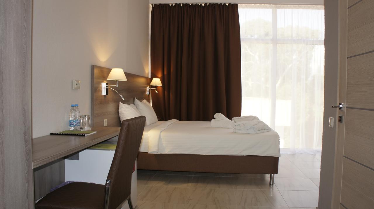 تساندريبش Hotel Bereg Evkaliptov المظهر الخارجي الصورة