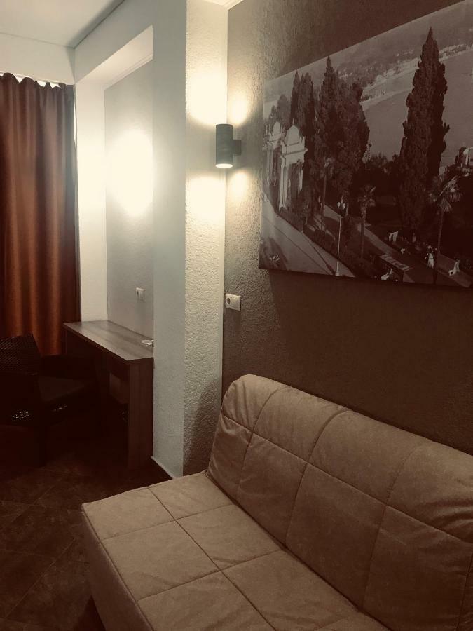 تساندريبش Hotel Bereg Evkaliptov المظهر الخارجي الصورة